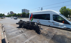 Kayseri’de Elektrikli Bisikletle Çarptığı Kadın Ağır Yaralandı