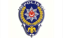 Dedektör Köpeği Mia Organize Suçlarla Mücadele Ediyor!