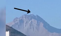 Erciyes’in Tepesinde Merak Uyandıran Gizemli Işığın Ne Olduğu Ortaya Çıktı!