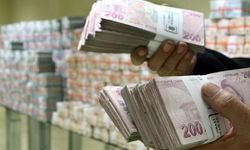 SGK milyonlarca emekliyi sevindirdi! Maaş alanlara 7000 liralık ödeme