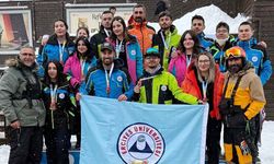 Erciyes Üniversitesi'nde sporcular madalya ile döndü