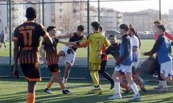 Kayseri'de amatör maçta tekmeler konuştu! Futbolculara ceza yağdı