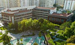 Kayseri Büyükşehir Belediyesi işçileri gelir adaletsizliği nedeniyle iş bıraktı!