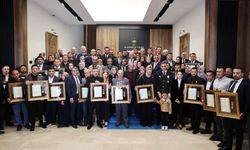 Cumhurbaşkanı tarafından gönderilen madalyalar Kayseri'de sahiplerine teslim edildi!