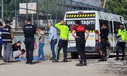 Kötü şaka ölümle bitti! 11 yaşındaki kız çocuğu okul servisini altında kaldı