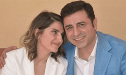 Ameliyata giren karısını ziyaret eden Selahattin Demirtaş’ın son hali ortaya çıktı!