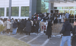 Kayseri’de yüzlerce kadın İŞKUR kapısına koştu! 200’e yakın eleman alınacak
