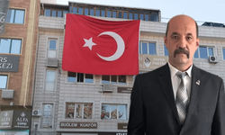 Kayseri'de asılan küfürlü pankart dikkat çekti! Zafer Partisi İl Başkanı'ndan sert açıklama!