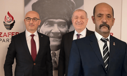 Kayseri’de Zafer Partili isimlerden Ekrem İmamoğlu çıkışı: Bardak taşıyor!