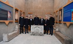 Kayseri'deki dünyanın ilk tıp fakültesini bakın kimler ziyaret etti?