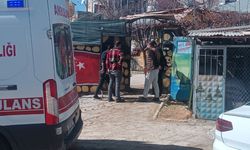 Yabancı uyruklu çobanın cansız bedeni ahırda bulundu!