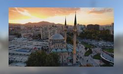 Allah ve Resûlü'nün önüne geçmeyin! (18 Nisan Cuma Hutbesi)