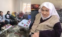 Kayseri’de 90 yaşındaki nineden duygulandıran 23 Nisan şiiri!