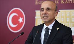 Emekli vatandaştan CHP'li vekil Aşkın Genç'e: Sayın Öcalan, sayın bilmem ne..