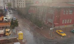 Meteoroloji'den uyarı geldi! Fırtına ve sağanak yağış geliyor!