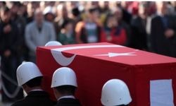Kocasinan Belediye Başkanı Ahmet Çolakbayrakdar: Vatan uğruna canlarını feda eden aziz şehitlerimizi rahmetle anıyorum!