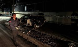 Sivas'ta ağaca çarpan otomobilin sürücüsü feci şekilde can verdi!