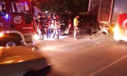 Kayseri'de feci kaza tıra kırmızı ışıkta çarptı!