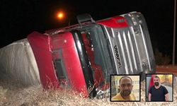 Yoldan çıkan tır devrildi! 2 arkadaş can verdi