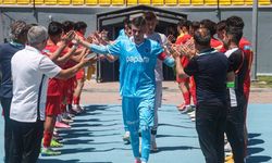 Kayserispor’dan takdir toplayan hareket! Şampiyonu böyle karşıladılar