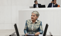 Kayserili Milletvekilinden acı dolu sözler: Saçlarımı okşayan ellerin gitti!