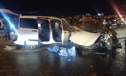 Katliam gibi kazada ortalık savaş alanına döndü! Çok sayıda ölü