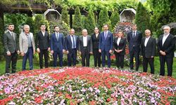 Kayserili gurbetçilerden Başkan Büyükkılıç'a ziyaret! Hayretler içerisinde kaldılar