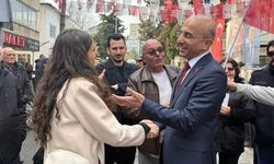 CHP'li Kayseri Milletvekili emeklilerle buluştu, vatandaş isyan etti: Sokaklarda mı sürünelim?