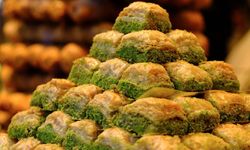 Bir gıda skandalı daha! 20 baklavanın 5'inde dışkı tespit edildi