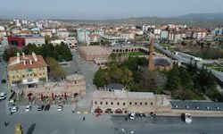 Filmlere konu oldu! Kayseri'nin o ilçesine binlerce kişi akın ediyor
