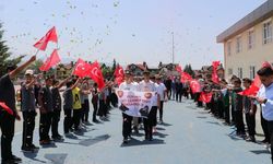 Türkiye ikincisi olan Kayserili sporculara coşkulu karşılama