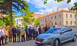 Develi'nin yeni kaymakamı resmen göreve başladı! Bakın nasıl karşılandı