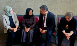 Sinan Ateş’in ailesiyle buluşan Kayserili vekilden çarpıcı açıklama: Tiyatro oynanmaya devam ediliyor!