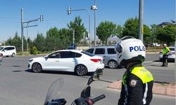 Kayseri'de sınava geç kalan öğrencilerin imdadına 'şahinler' yetişti!