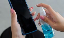 Cep Telefonu Hoparlörünü Bardakla Güçlendirme Hilesi!