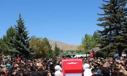 Şehit Uzman Çavuş Ümit Üzüm Sarız'da son yolculuğuna uğurlandı!
