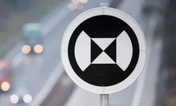 Yeni trafik levhasının anlamı şaşırttı