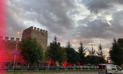 Kayseri Milletvekili eyleme destek verdi! ‘Sadaka değil hakkımızı istiyoruz’
