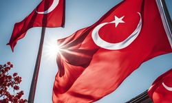 Atatürk’ü anmamak suç mu oldu? Bakanlıktan ‘Bayrak’ genelgesi tartışma yarattı