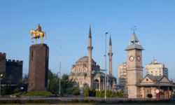 Kayseri siyasetinde gerginlik! ‘AKP gömlek değiştiriyor halk tokadını vuracak’