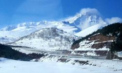 Erciyes dağı: Kayseri’de sönmüş bir yanardağ nasıl oluştu?