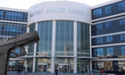 Kayseri’de aldığı silah bozuk çıktı! Para yerine yasaklı madde teklif edildi