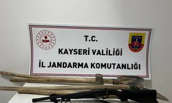 Kayseri’de izinsiz kazı yapan 2 kişi suçüstü yakalandı
