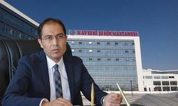 Kayseri Şehir Hastanesi’nden İl sağlık Müdürü’ne sürpriz jest! Hediyesi dikkat çekti