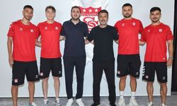 Sivasspor'dan transfer hamlesi: Dört oyuncu ile anlaşma sağlandı