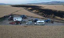 Kayseri'de 100 dönümlük arazide korkutan yangın: Traktörünü kapan yardıma koştu!