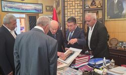 Bünyan Belediye Başkanı Selahattin Metin Devlet Bahçeli’yle özel bir görüşme gerçekleştirdi.