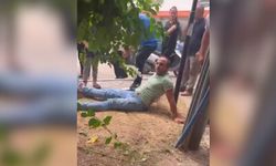 Bıçaklı Kavga: 1 Kişi Yaralı, Polis Saldırganın Peşinde