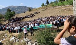 Feci Kazada hayatını kaybeden anne ve 8 aylık bebeği aynı mezara defnedildi