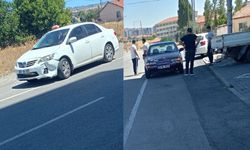 Kayseri’de kaza paniği: Yıldırım Beyazıt Mahallesi’nde iki araç çarpıştı!
